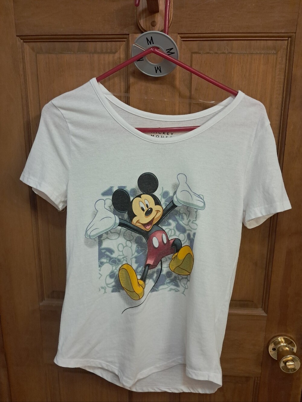Disney White Short-Sleeve Mickey Mouse Graphic Tee Size Medium Womens